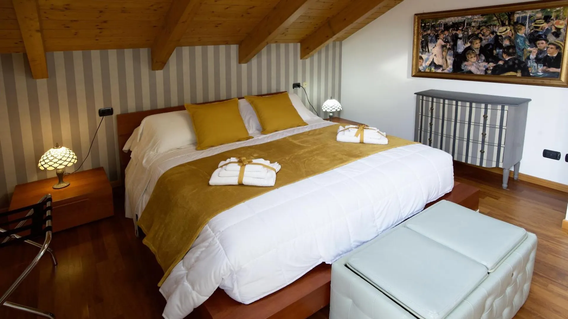 Cozy Apartment With View - Laghi E Sentieri - Dolzago İtalya